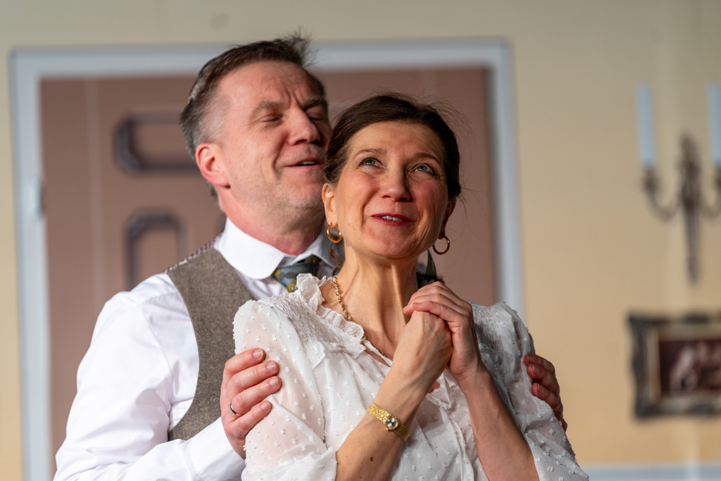 %_tempFileName161_RR_A748607_14-040%