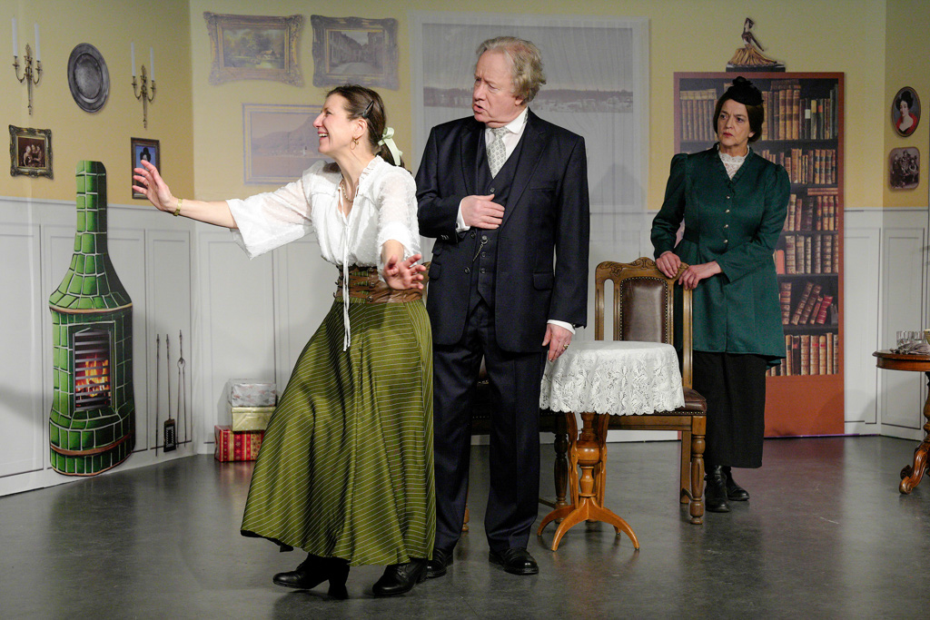 %_tempFileName265_UW_240213_9169-063%