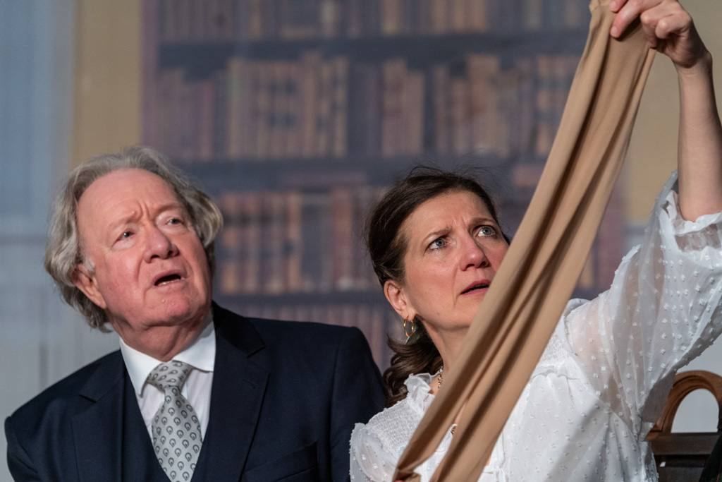 %_tempFileName361_RR_A748742_147-061%